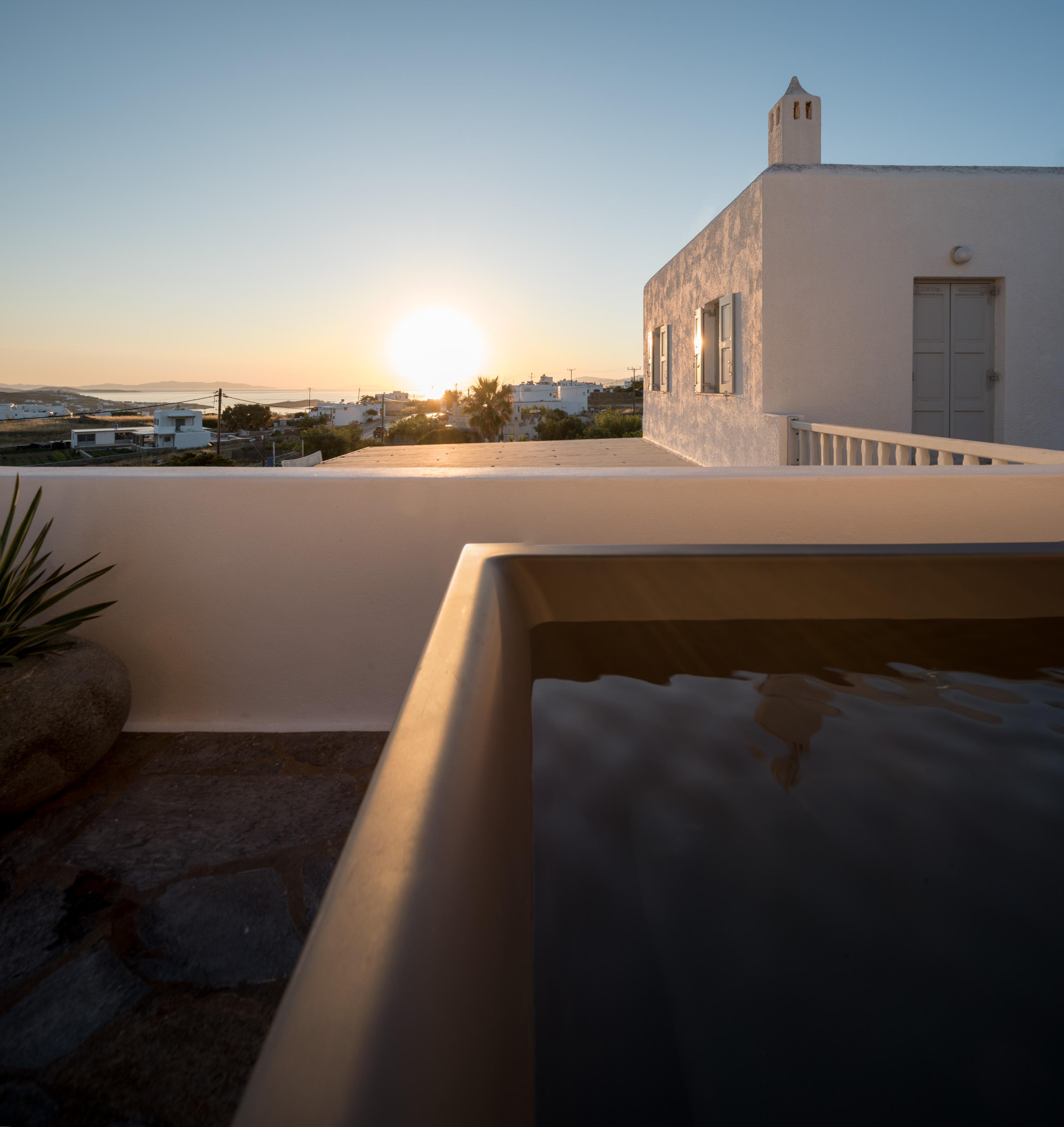 Vrachos Suites Mykonos Mykonos Town ภายนอก รูปภาพ