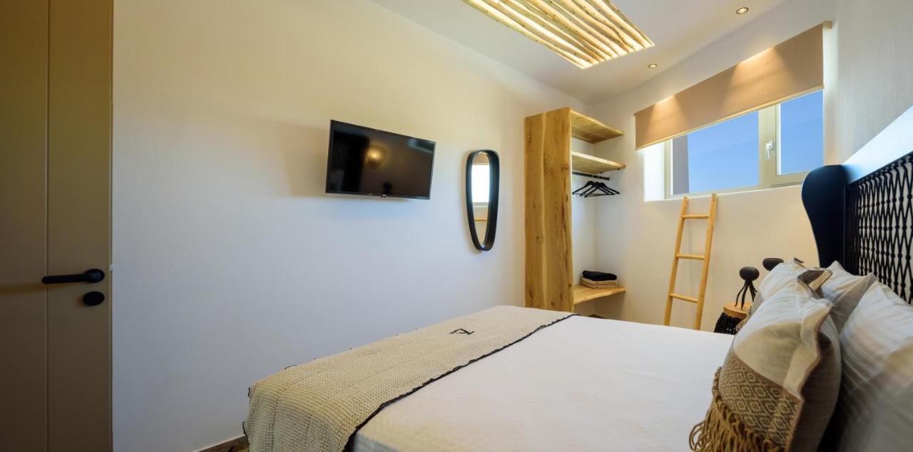 Vrachos Suites Mykonos Mykonos Town ภายนอก รูปภาพ