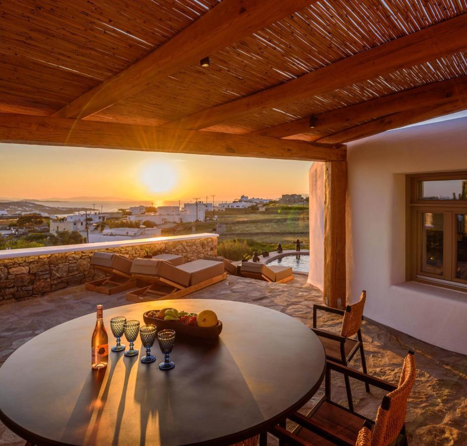 Vrachos Suites Mykonos Mykonos Town ภายนอก รูปภาพ